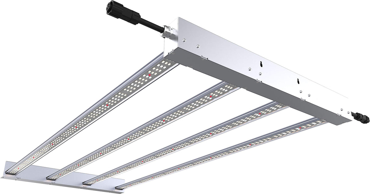 TotalGrow Full Spectrum LED Grow Light Fixture, 320W, 820 ?mol/s, 2.6 ?mol/J